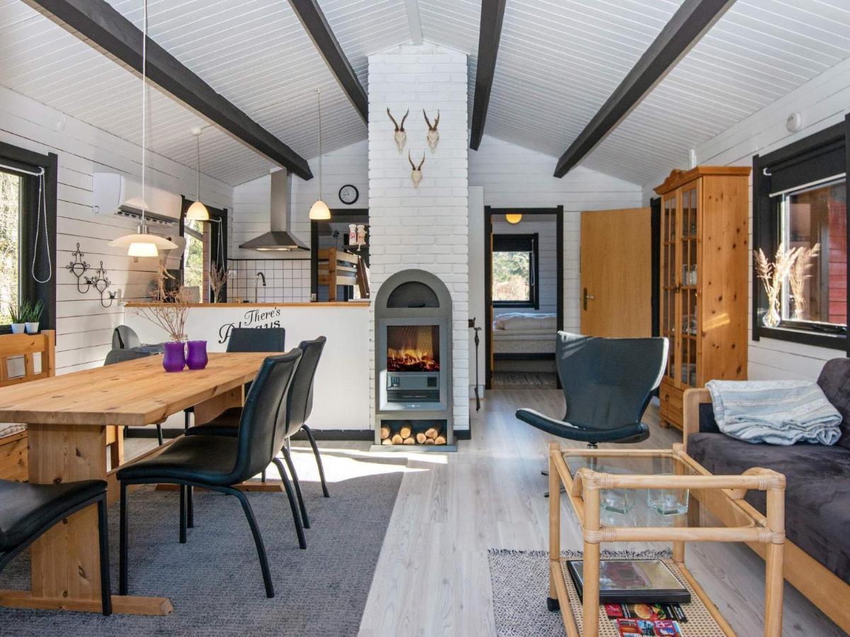 4 Person Holiday Home In Nibe Extérieur photo